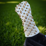 Valkyrie 3 Wood Headcover (White & Gold)